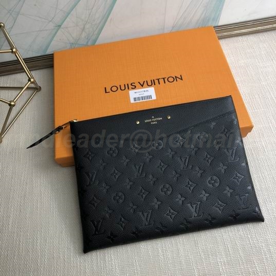 LV Wallets 175